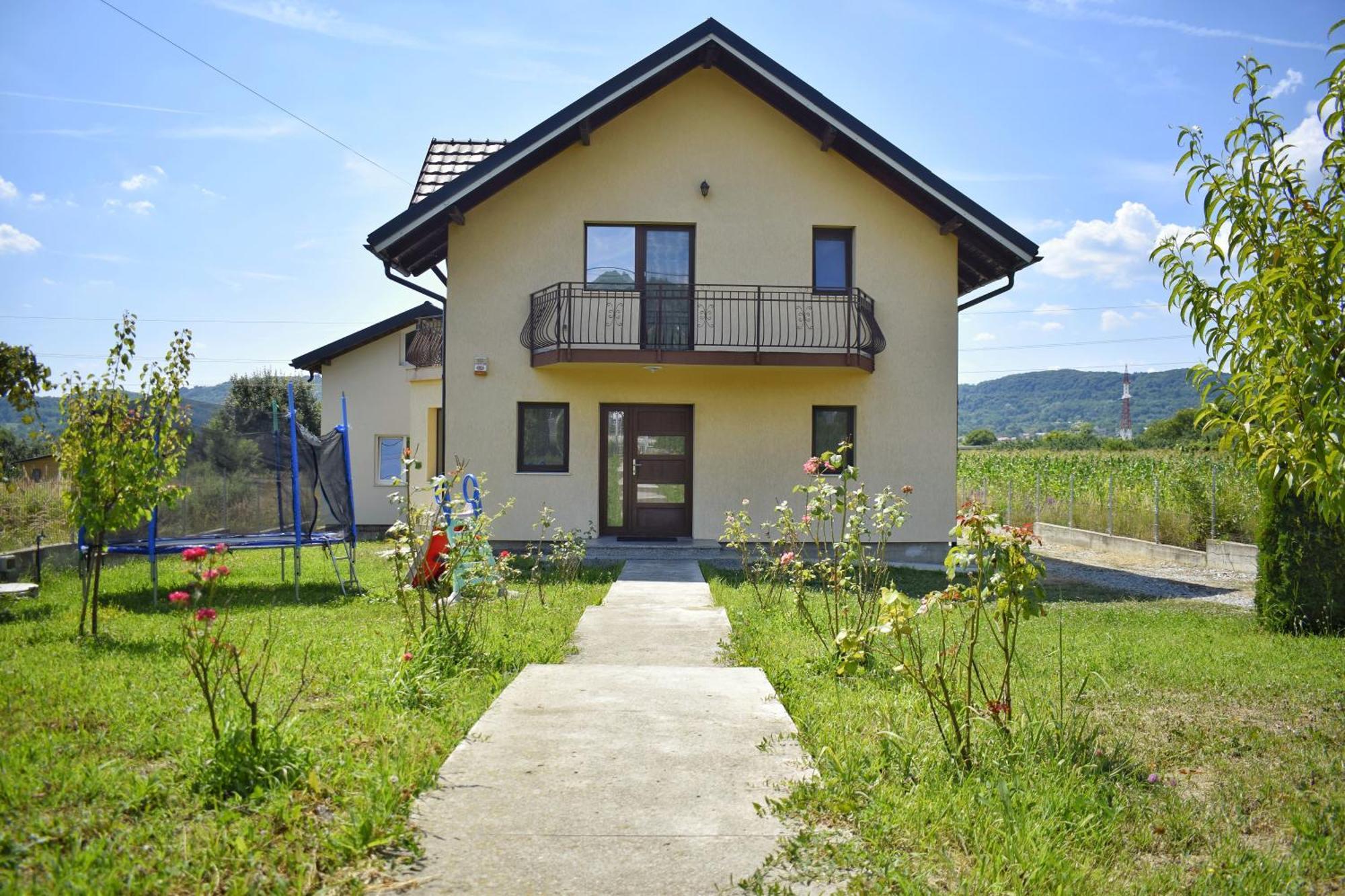 Cazare Antonia Curtea De Arges Exterior photo