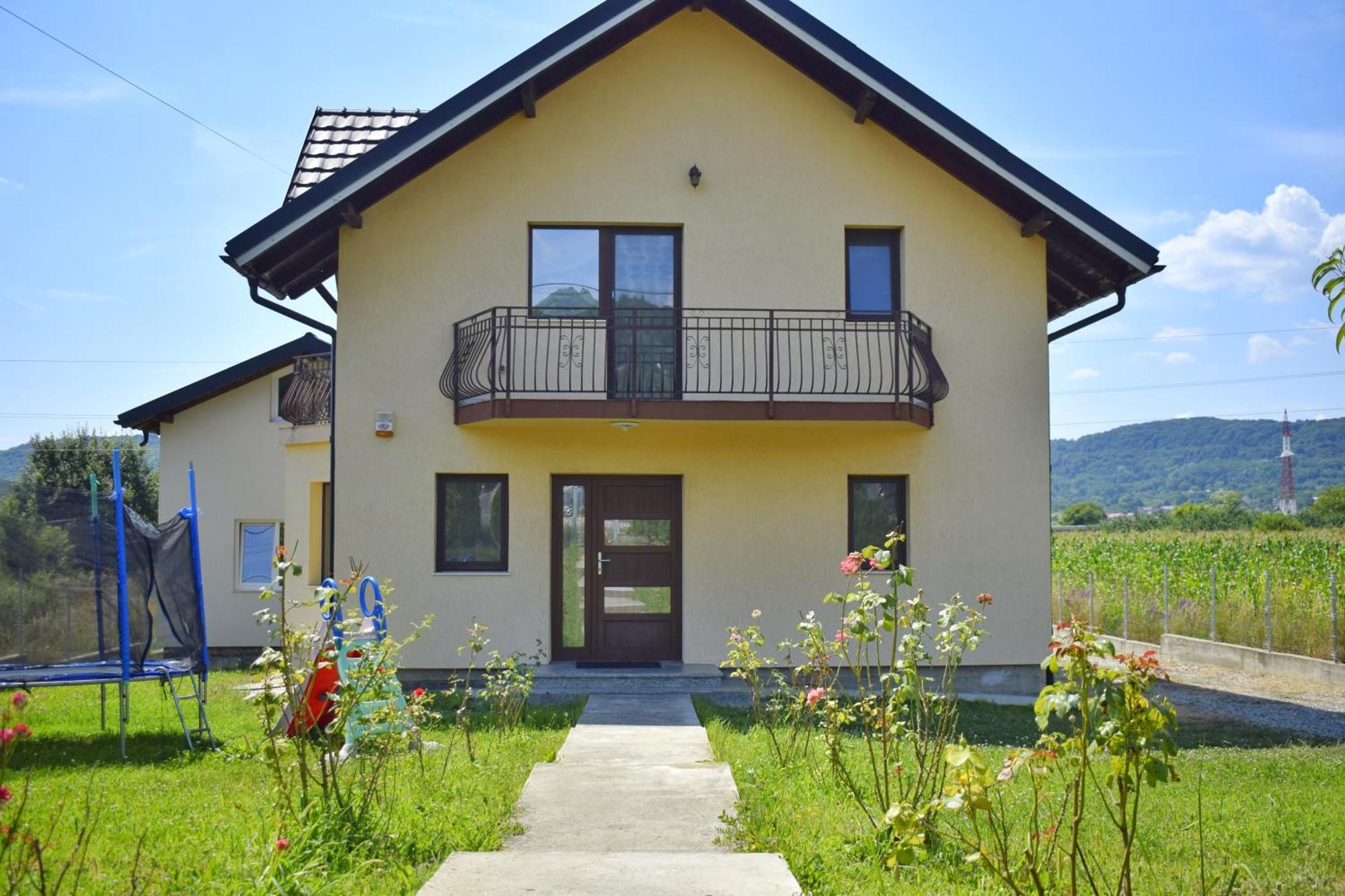 Cazare Antonia Curtea De Arges Exterior photo